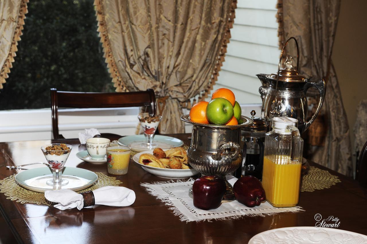 Clermont Bluffs Bed & Breakfast Натчес Екстериор снимка
