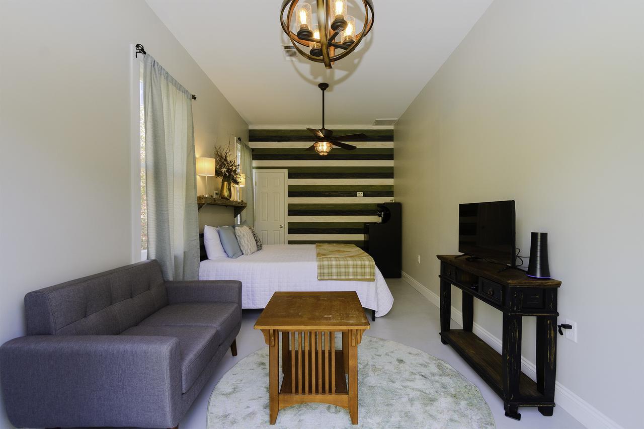 Clermont Bluffs Bed & Breakfast Натчес Екстериор снимка